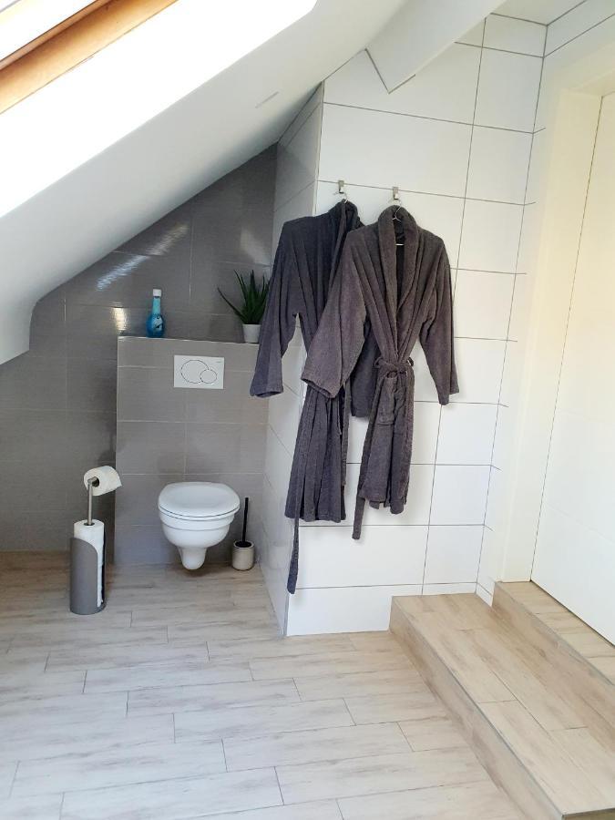 مالميدي Les Etangs Du Thioux Guest House المظهر الخارجي الصورة
